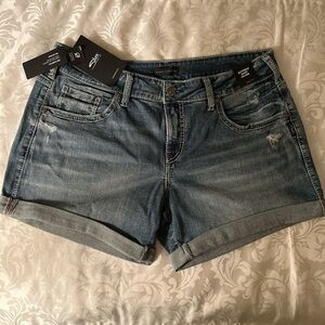 Silver Jeans Co. Boyfriend Denim Shorts - NWT - Size 33 - Mid Rise Distressed
